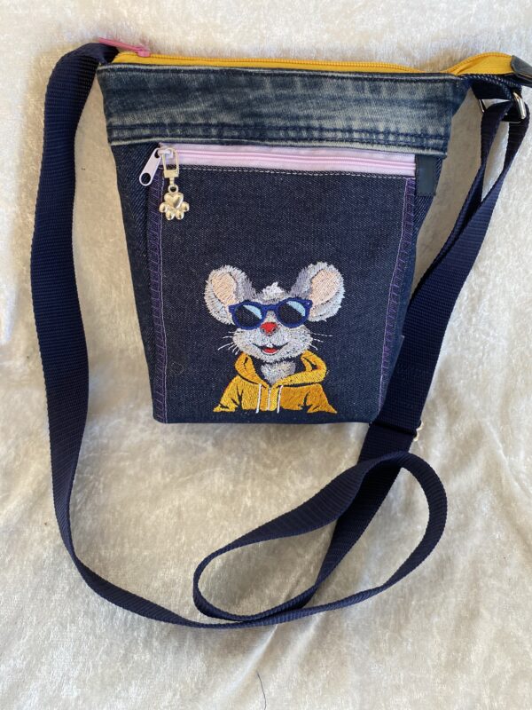 Kleine Umhängetasche mit Maus